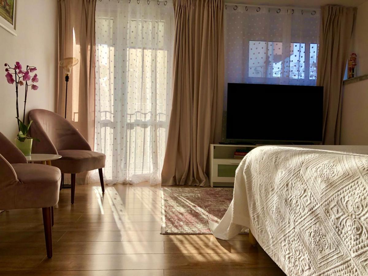 Old Town Romantic Apartment. Breslau-Wroclaw. Dış mekan fotoğraf